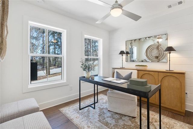 1423 Hazy Way SE 312, Atlanta, GA 30315