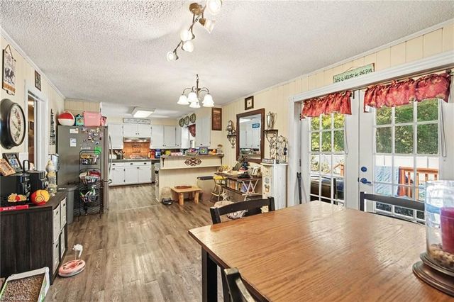 117 Fox Lane, Lexington, NC 27295