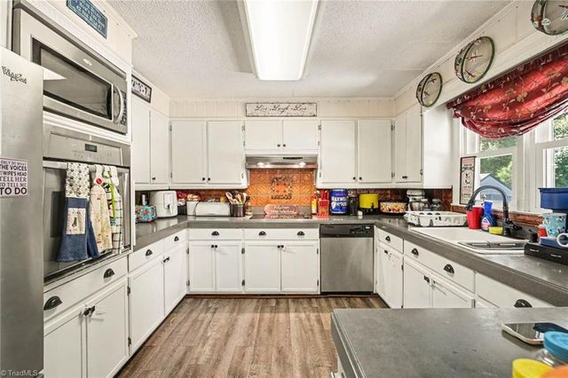 117 Fox Lane, Lexington, NC 27295