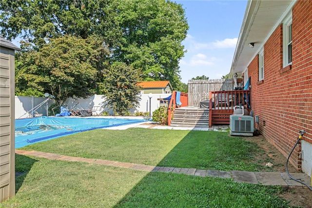 117 Fox Lane, Lexington, NC 27295