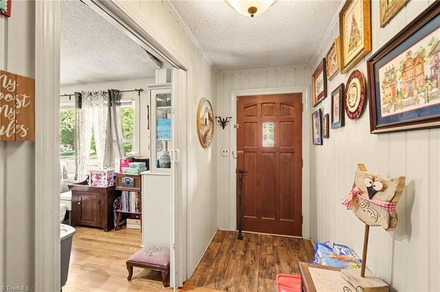 117 Fox Lane, Lexington, NC 27295