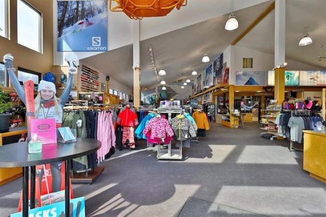 3429 US Route 4, Killington, VT 05751