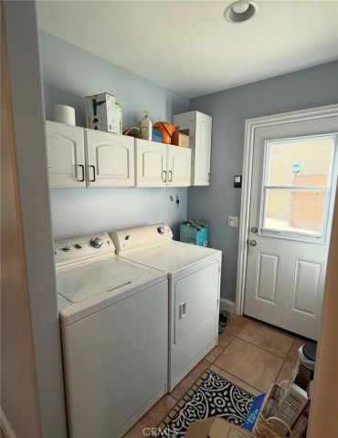 2367 Elden, Costa Mesa, CA 92627