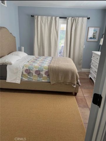 2367 Elden, Costa Mesa, CA 92627