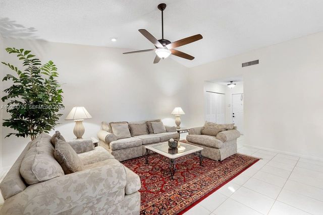 2073 Montpeliar, Weston, FL 33326