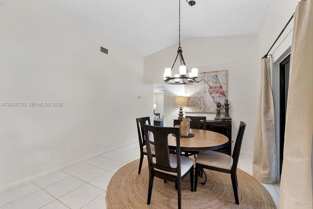 2073 Montpeliar, Weston, FL 33326