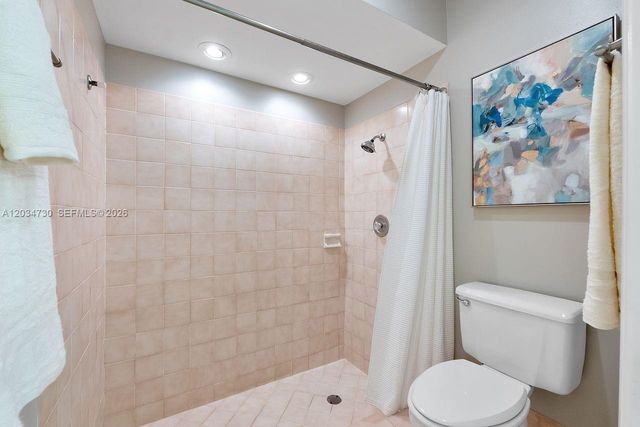 2073 Montpeliar, Weston, FL 33326