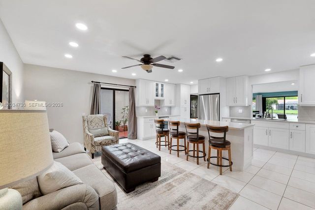 2073 Montpeliar, Weston, FL 33326