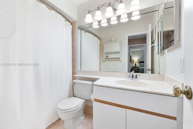 2073 Montpeliar, Weston, FL 33326