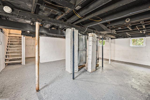 71 Boehme St Street, Mt Clemens, MI 48043