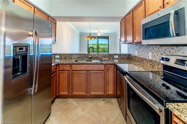 9815 Giaveno CT 1234, Naples, FL 34113