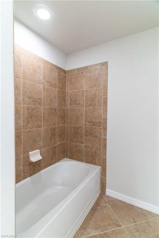 9815 Giaveno CT 1234, Naples, FL 34113