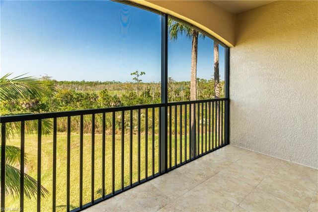 9815 Giaveno CT 1234, Naples, FL 34113