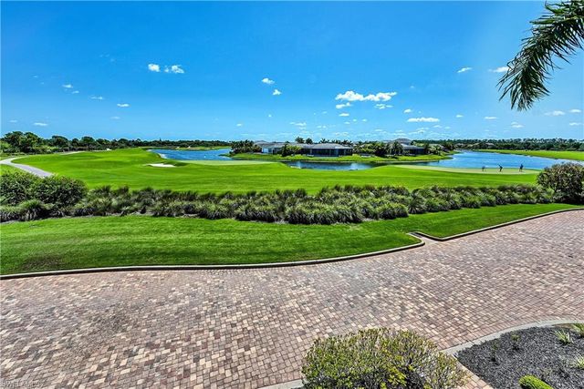 9815 Giaveno CT 1234, Naples, FL 34113