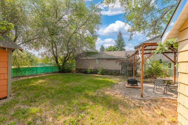 104 N Farr Rd, Spokane Valley, WA 99206