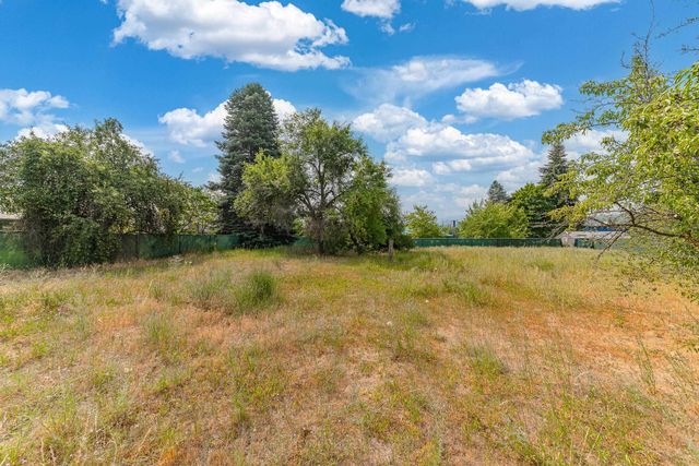 104 N Farr Rd, Spokane Valley, WA 99206