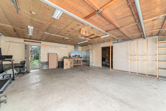 104 N Farr Rd, Spokane Valley, WA 99206