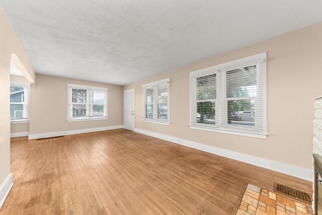 104 N Farr Rd, Spokane Valley, WA 99206