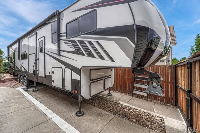 532 Daylight Court, Brighton, CO 80601