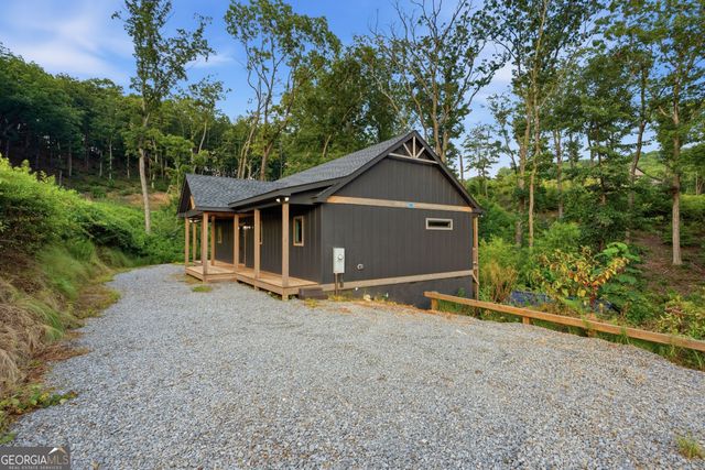 782 High Summit Drive, Talking Rock, GA 30175