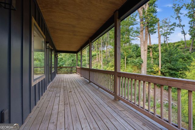 782 High Summit Drive, Talking Rock, GA 30175
