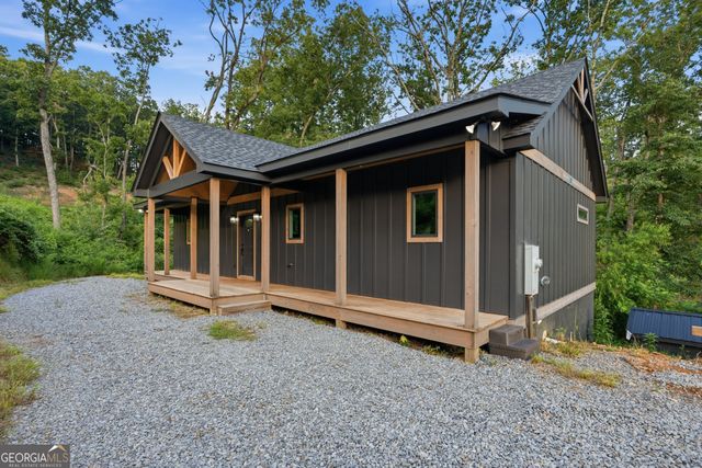 782 High Summit Drive, Talking Rock, GA 30175