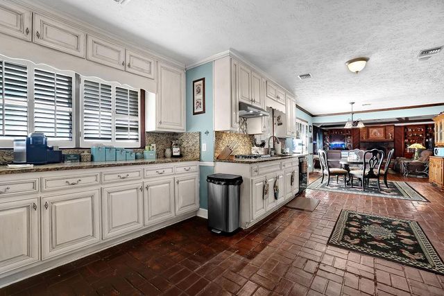 4340 Green Hill Road, Gainesville, GA 30506