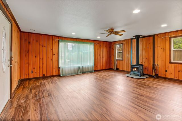 1008 -1008B S Huson Street, Tacoma, WA 98405