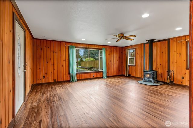 1008 -1008B S Huson Street, Tacoma, WA 98405