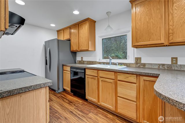 1008 -1008B S Huson Street, Tacoma, WA 98405