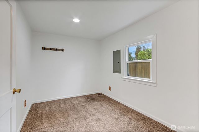 1008 -1008B S Huson Street, Tacoma, WA 98405