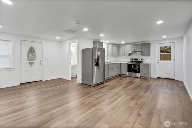 1008 -1008B S Huson Street, Tacoma, WA 98405