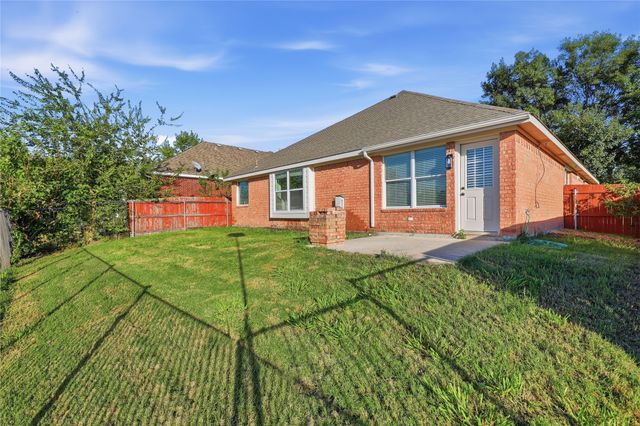 10709 Nantucket Drive, Rowlett, TX 75089