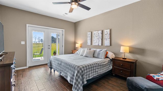 14422 Lakeside Terrace Drive, Houston, TX 77044