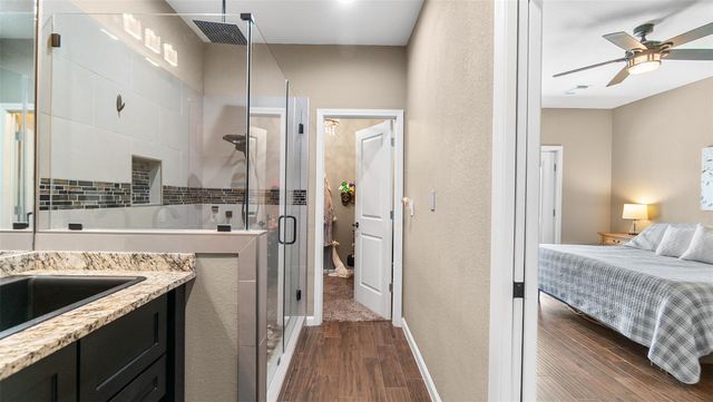 14422 Lakeside Terrace Drive, Houston, TX 77044