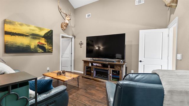 14422 Lakeside Terrace Drive, Houston, TX 77044