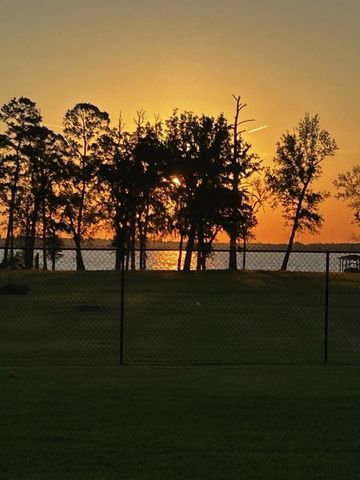 14422 Lakeside Terrace Drive, Houston, TX 77044