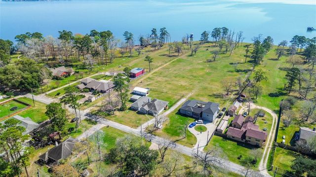 14422 Lakeside Terrace Drive, Houston, TX 77044