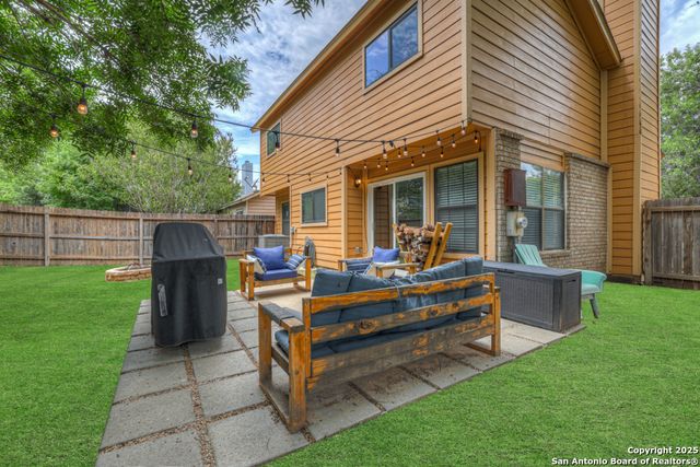 10202 Aurora Fld, San Antonio, TX 78245