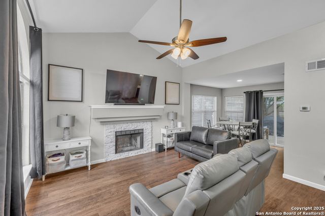 10202 Aurora Fld, San Antonio, TX 78245