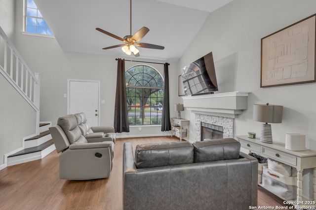 10202 Aurora Fld, San Antonio, TX 78245