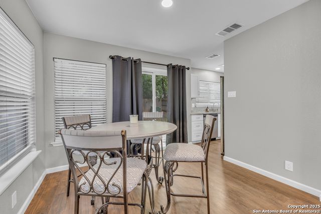 10202 Aurora Fld, San Antonio, TX 78245
