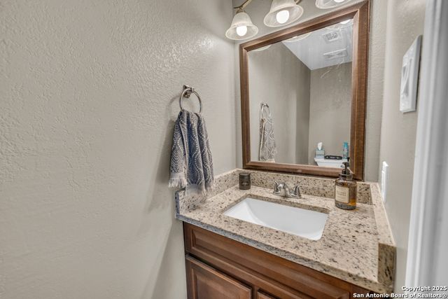 10202 Aurora Fld, San Antonio, TX 78245