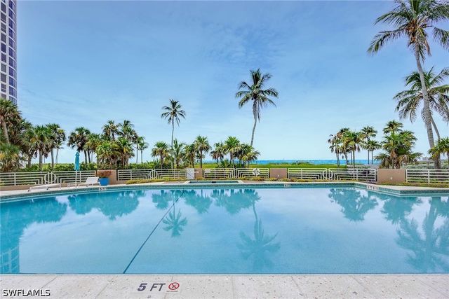 4651 Gulf Shore BLVD N 1106, Naples, FL 34103