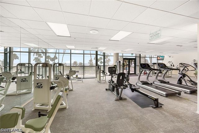 4651 Gulf Shore BLVD N 1106, Naples, FL 34103