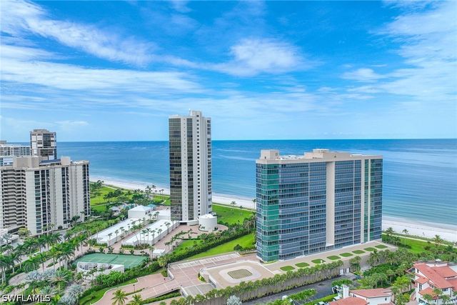 4651 Gulf Shore BLVD N 1106, Naples, FL 34103