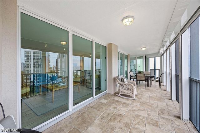 4651 Gulf Shore BLVD N 1106, Naples, FL 34103