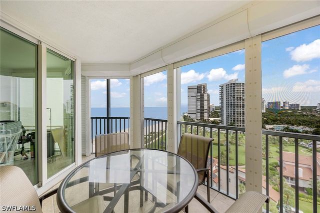 4651 Gulf Shore BLVD N 1106, Naples, FL 34103