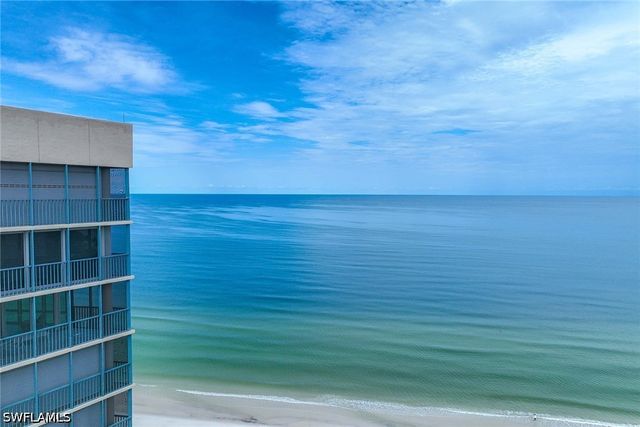 4651 Gulf Shore BLVD N 1106, Naples, FL 34103