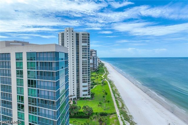 4651 Gulf Shore BLVD N 1106, Naples, FL 34103